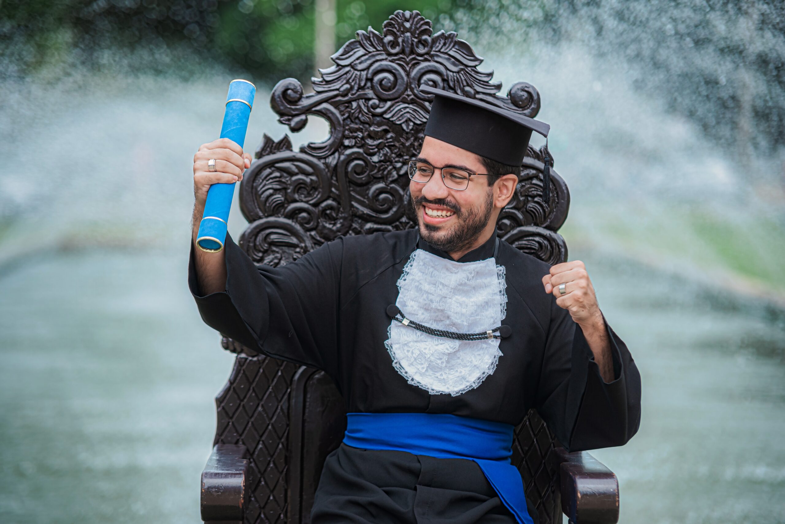 Foto individual formatura beca Atlas